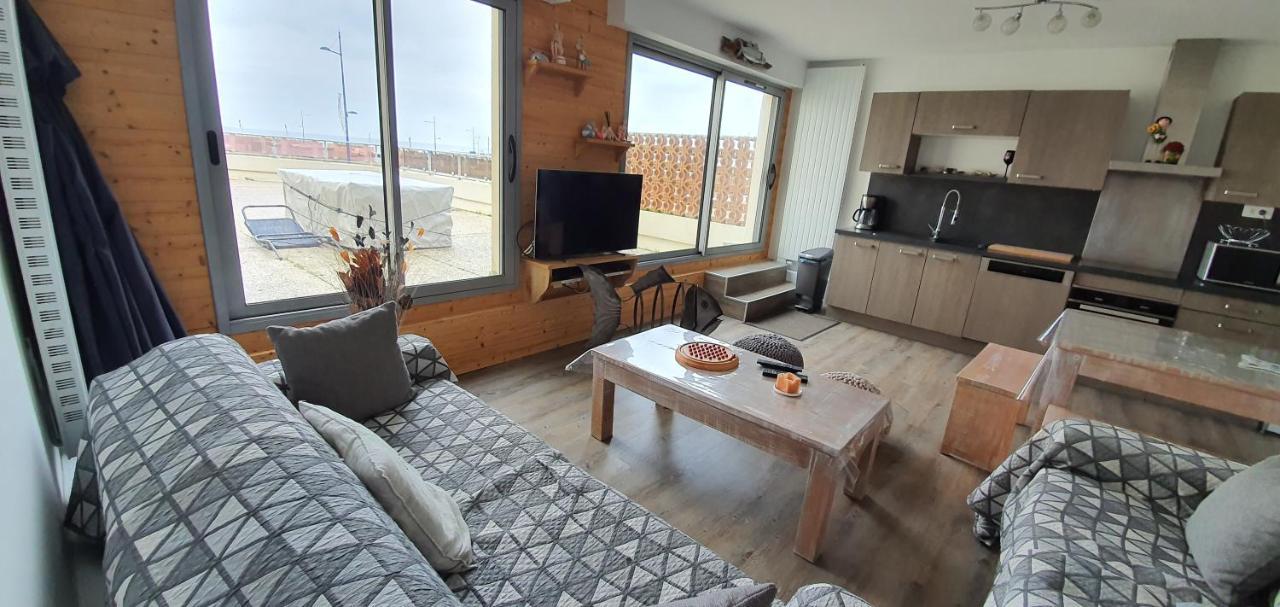 Appartement Vue Sur Mer Et Port Grandcamp-Maisy Dış mekan fotoğraf