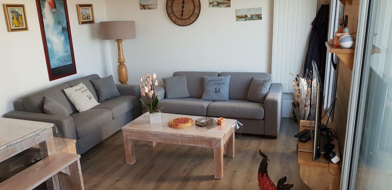 Appartement Vue Sur Mer Et Port Grandcamp-Maisy Dış mekan fotoğraf