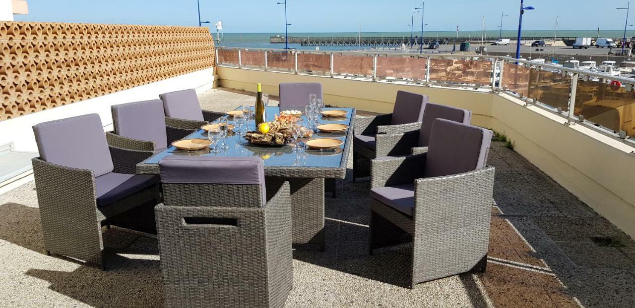 Appartement Vue Sur Mer Et Port Grandcamp-Maisy Dış mekan fotoğraf